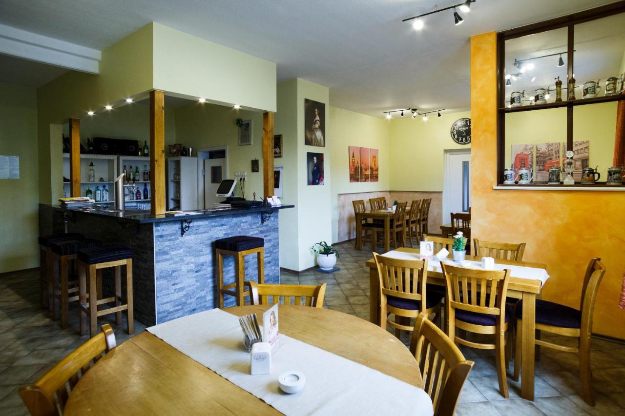 Landgasthaus Queen Victoria Stadtilm 外观 照片